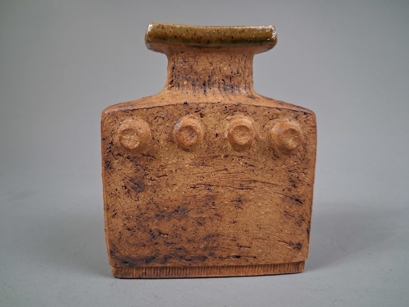 CURT-M. ADDIN. Vas, stengods, 1900-talet.