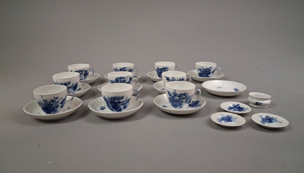 ROYAL COPENHAGEN. "Blå Blomster".