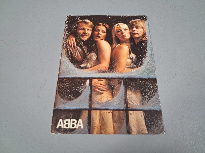 ABBA. Autografer, egenhändigt signerade på vykort.