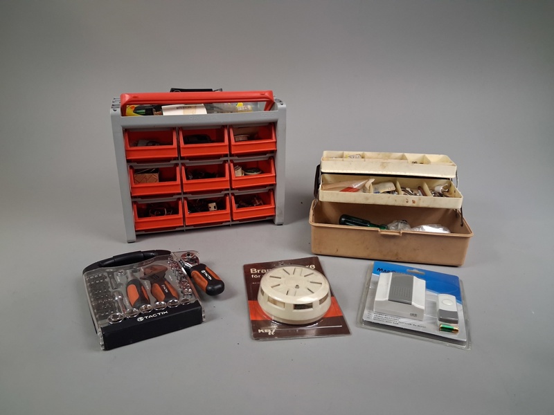 Diverse verktygslådor med innehåll m.m.
