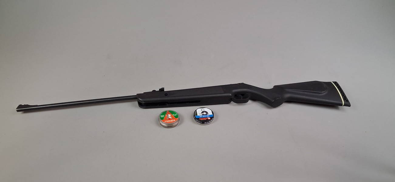 Luftgevär Industy Brand & 2 Askar kulor.