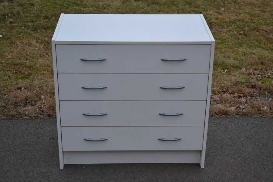 Byrå. Samtida, 4 lådor.