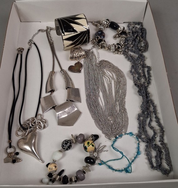 Diverse Bijouterier.