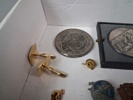 diverse Medaljer, sedlar, pins m.m.