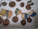 diverse Medaljer, sedlar, pins m.m.