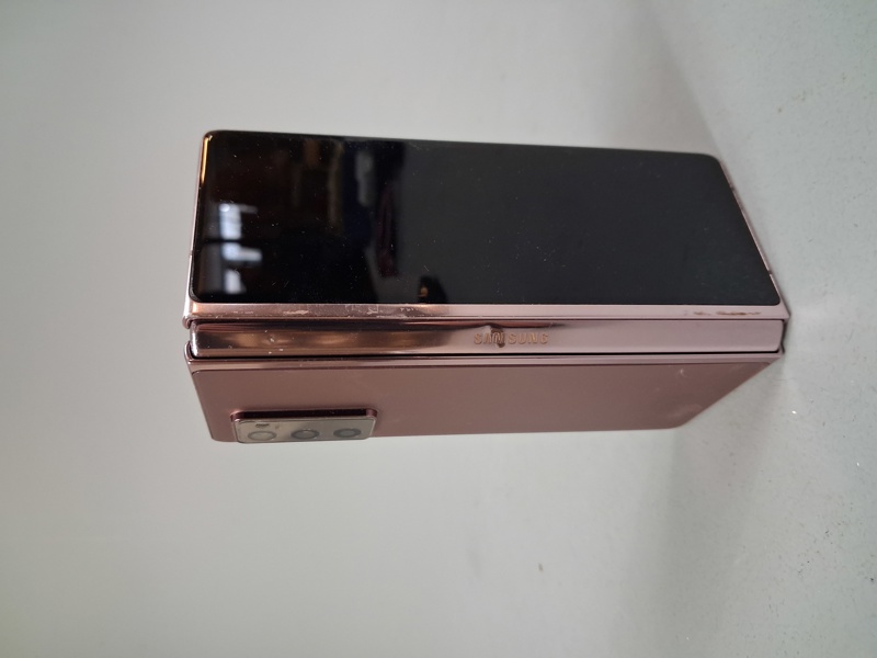 Mobiltelefon. Samsung Galaxy Fold 2.
