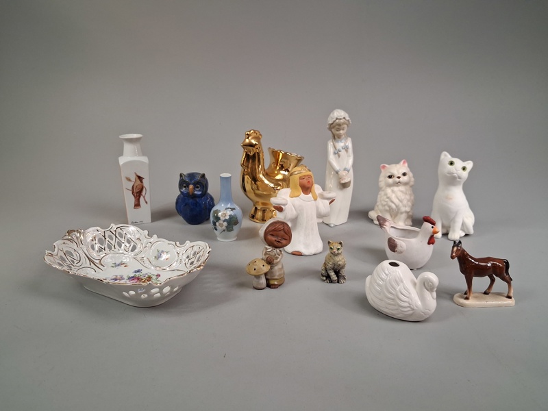 Diverse. Bl.a Figuriner.