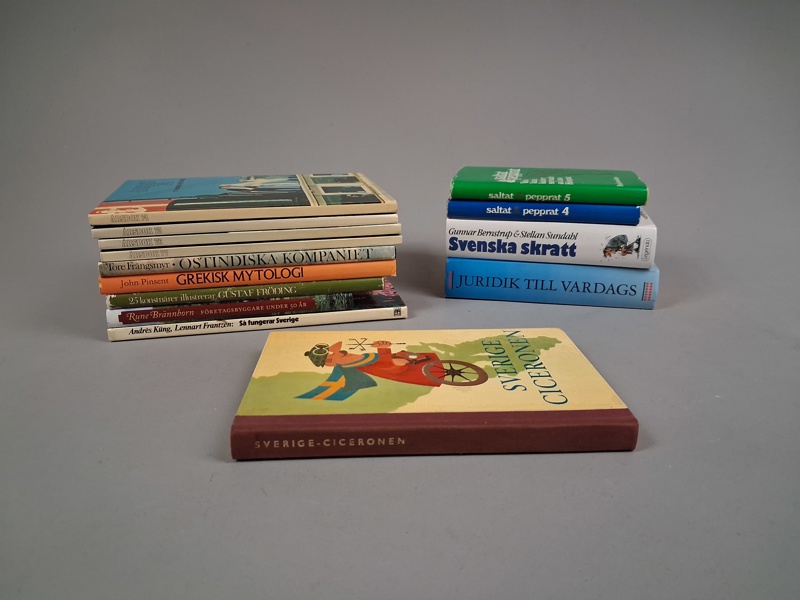 Diverse böcker.