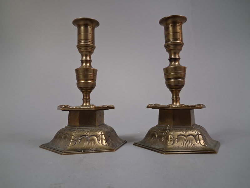 2 Ljusstakar. Barockstil, malm, Ystad metall.