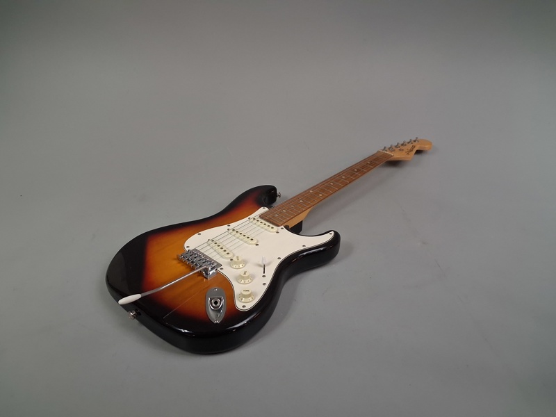 Elgitarr. J&D By Jack & Danny brothers.