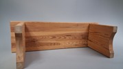 Bänk. Furu.