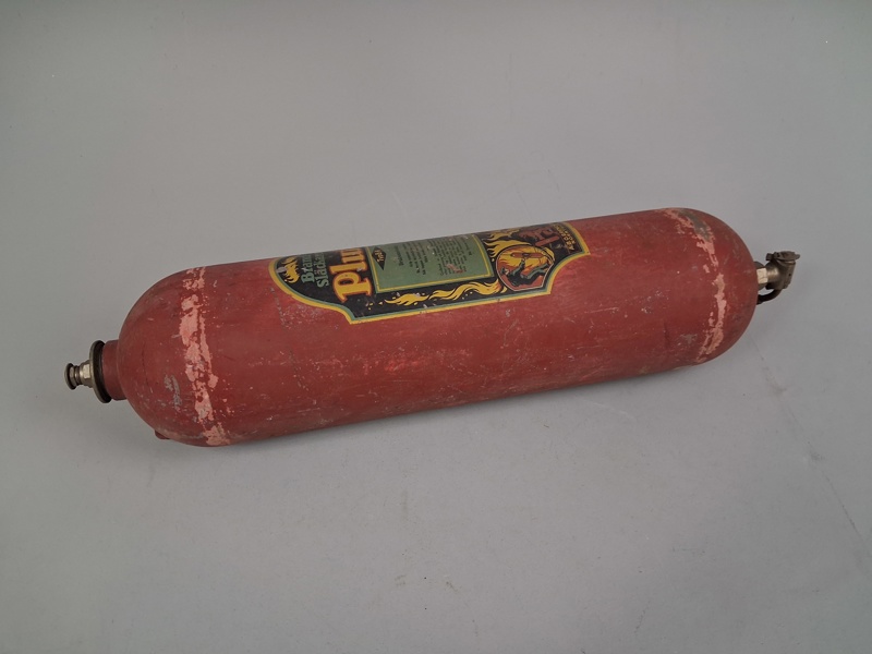 Brandsläckare. Pluto Typ B-K, A.B.O Brencken Norrtälje.