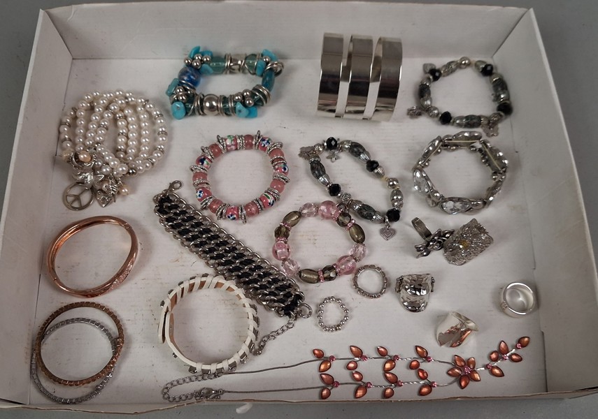 Diverse Bijouterier.