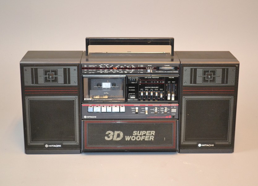 Bergsprängare. Hitachi 3D Super Woofer.