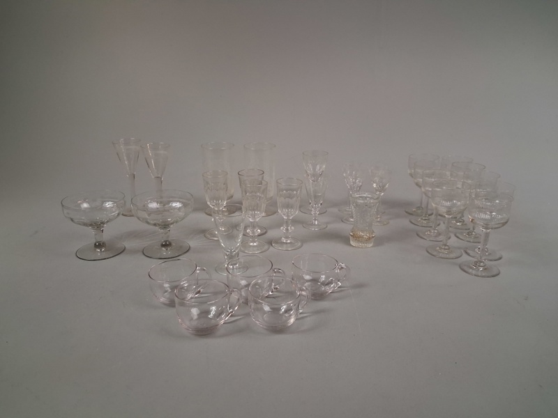 Diverse glas. Bl.a "Juno" Kosta m.m.