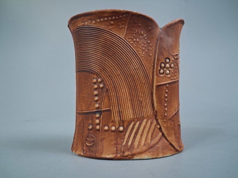 BERTIL VALLIEN. Vas, "TERRA", Rörstrand.