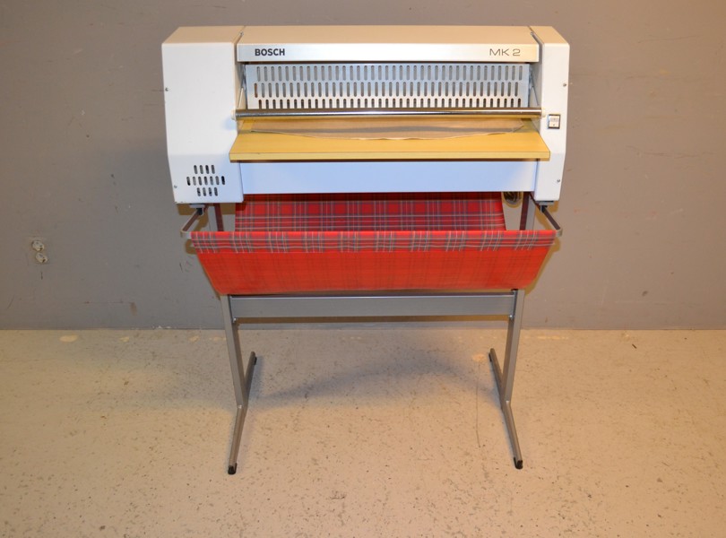 Bordsmangel med stativ. Bosch MK2. Trä-Cylinder.