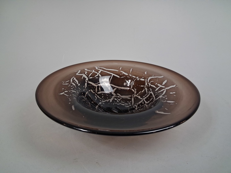 LARS HELLSTEN. Stor skål. Orrefors. signerad, brun nyans.
