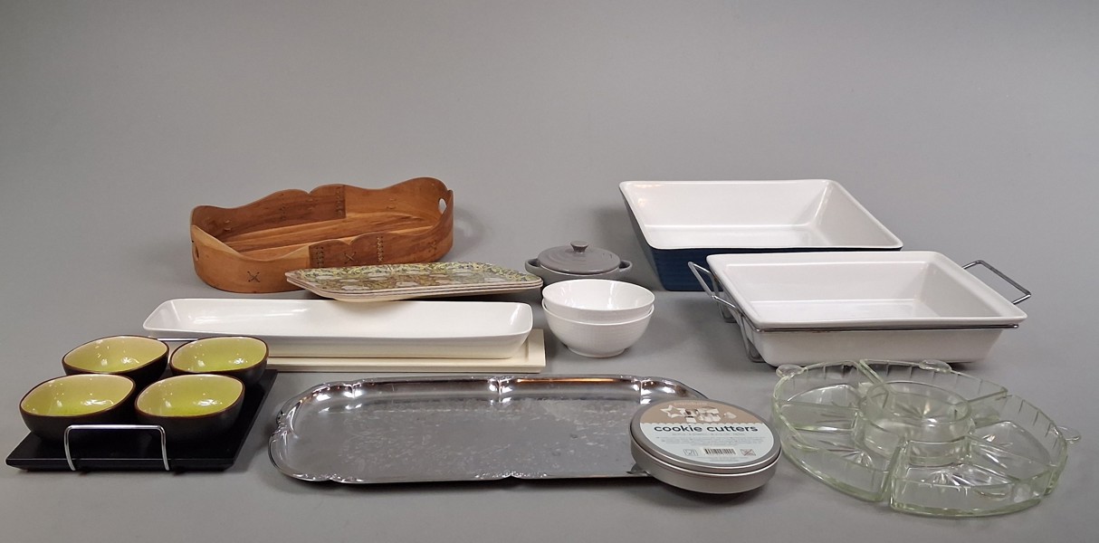 Diverse. Bl.a 2 Skålar Swedish Grace, Näverbricka m.m.