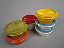 Diverse Tupperware.