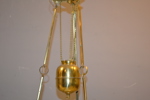 Takfotogenlampa. Elektrifierad, mässing & glas, 1900-talet.