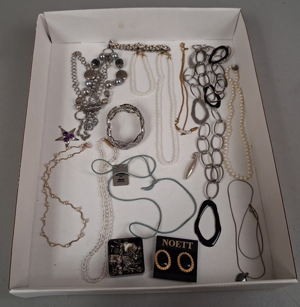 Diverse Bijouterier.