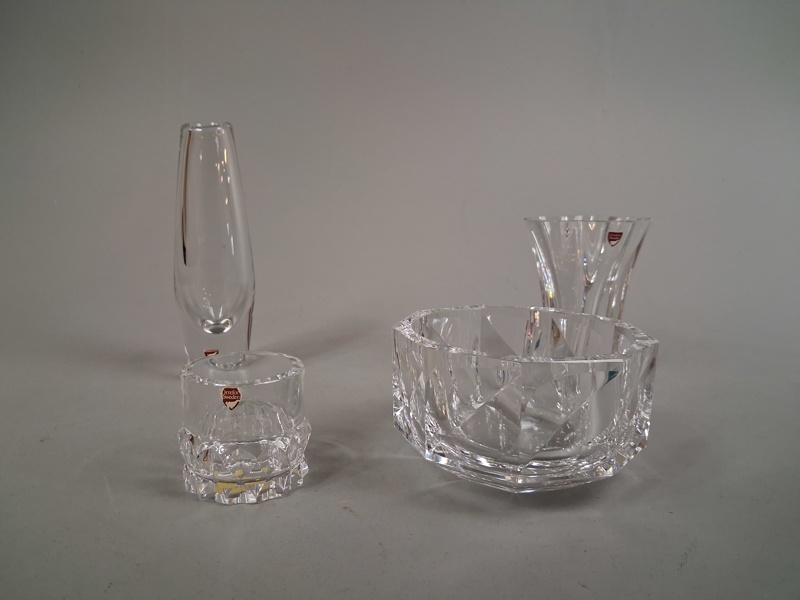 4 Delar Orrefors. Signerade.