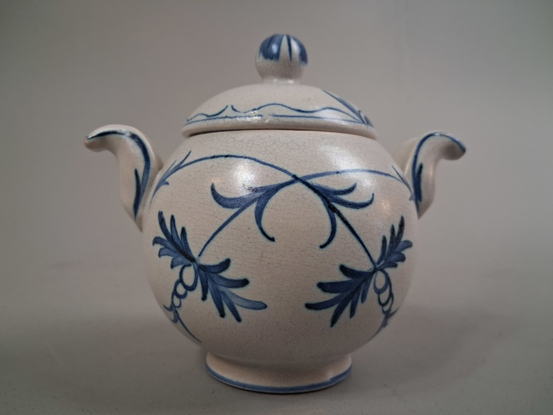 ALLAN EBERLING. Skål med lock. Bo Fajans, Produktion 1926-53