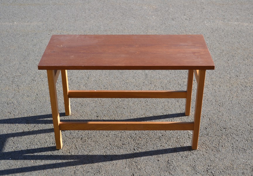 Litet bord. Teak