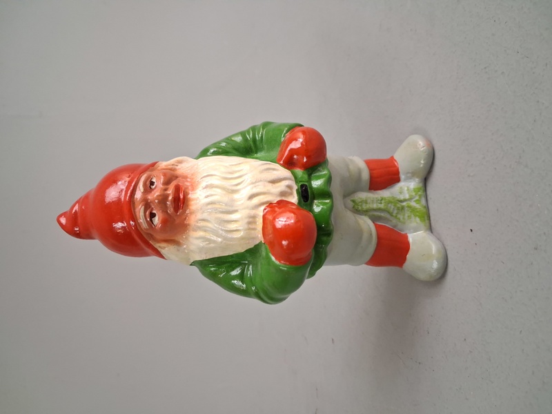 Tomte. Figurin, Terrakotta. Gräfenroda, ingen stämpel.
