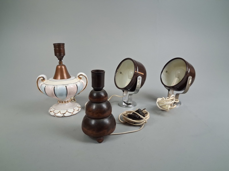 Diverse belysning. Bl.a 2 Vägglampor Örsjö.