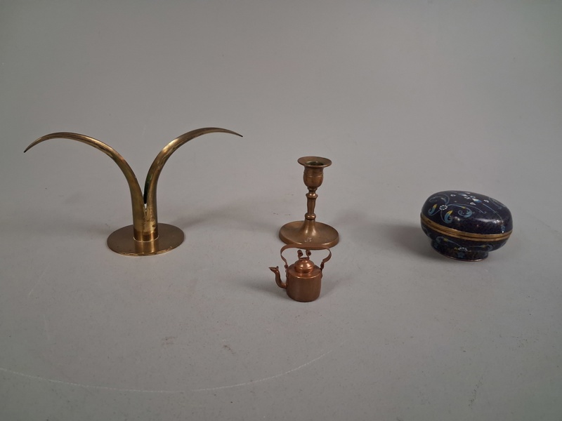 Ljusstake Liljan. Ystad metall m.m.