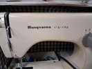 Äldre symaskin. Husqvarna zig-zag.
