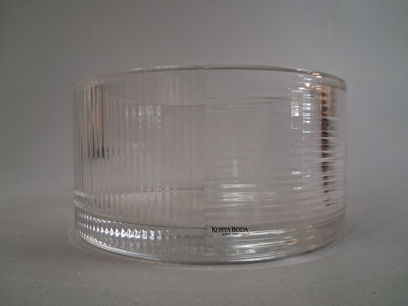 Stor skål. Christian Von Sydow. Kosta Boda. Signerad.