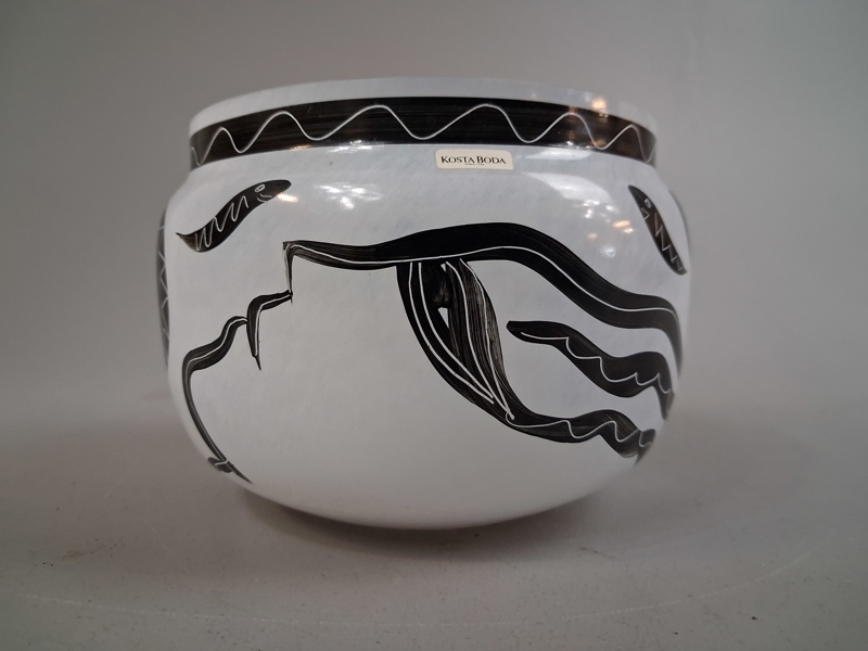Skål/Vas. Kosta Boda. Ulrica Hydman-Vallien.