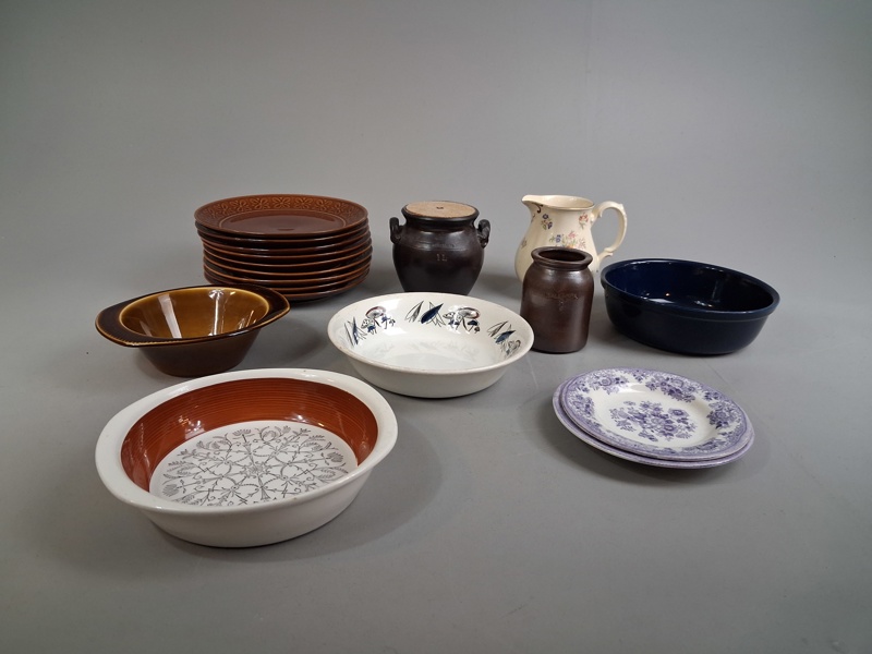 Diverse porslin & keramik. Bl.a Gefle, Rörstrand m.m.