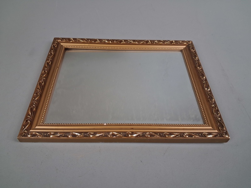 Spegel, Fassettslipat glas.