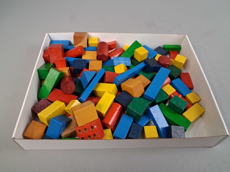 Diverse träklossar.