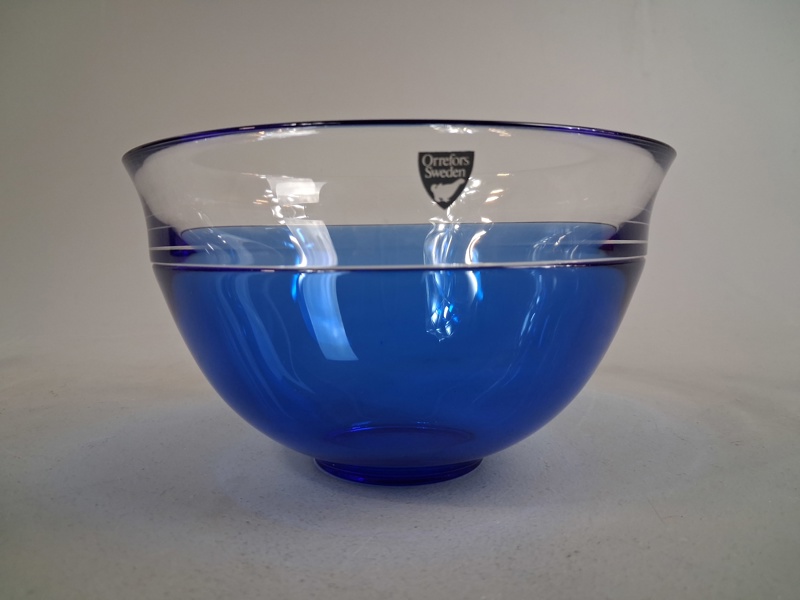 LARS HELLSTEN. Skål "Neptunus", Orrefors.