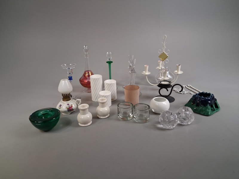 Diverse. Bl.a Orrefors, Kosta Boda m.m.