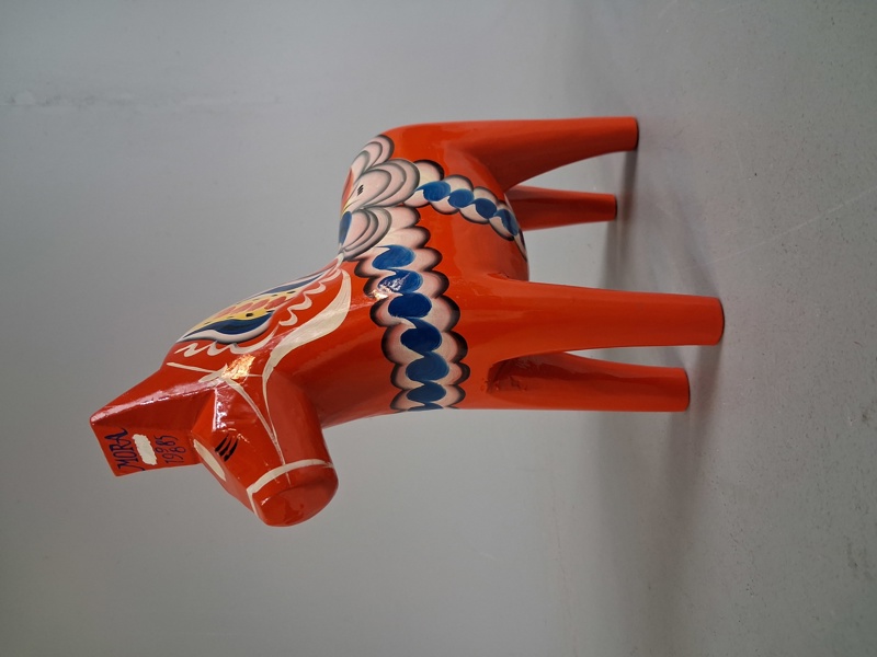 Dalahäst. Dalahemslöjd. Mora. 1985 Färsnäs.