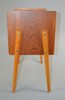 Mindre byrå. Teak, 3-lådor, 1950/60-talet.