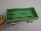 Traktor med släp, trä, Leksaksbil. Möjligtvis BRIO.