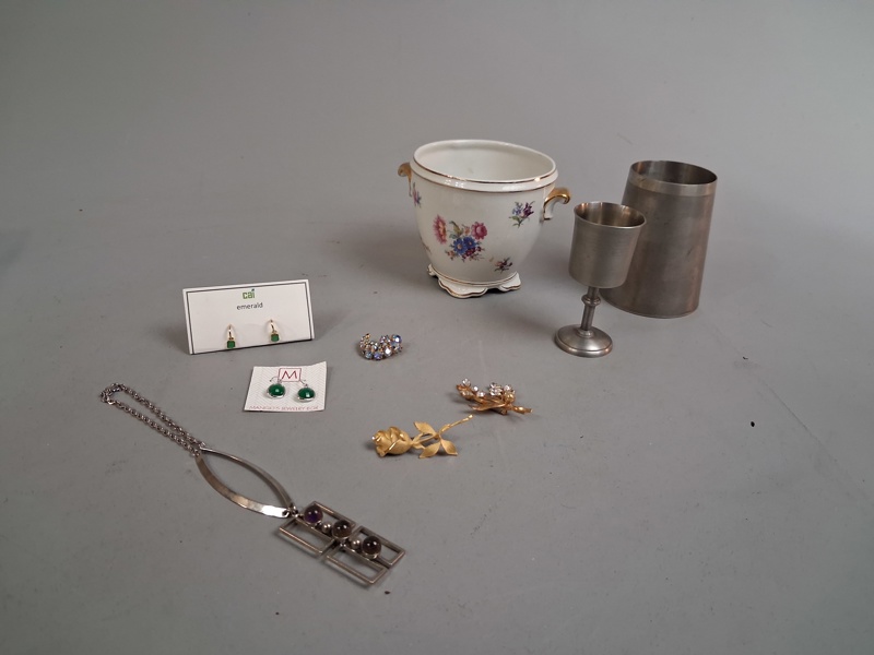 Diverse Bijouterier, tenn & kruka Rörstrand.