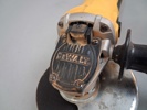 DeWalt. Vinkelslip. DWE4057.