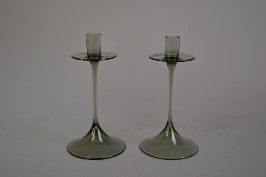 NILS LANDBERG. 2 Ljusstakar, Orrefors.