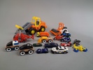Diverse Leksaksbilar. Bl.a Större traktor i plast.