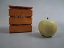 ROSE-MARIE BENGTSSON. Skulptur, "Äpple", keramik, Landskrona.