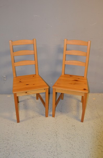 2 Stolar. "Jokkmokk", IKEA.