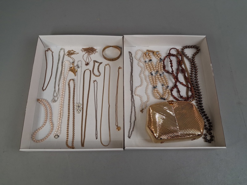 Diverse Bijouterier.